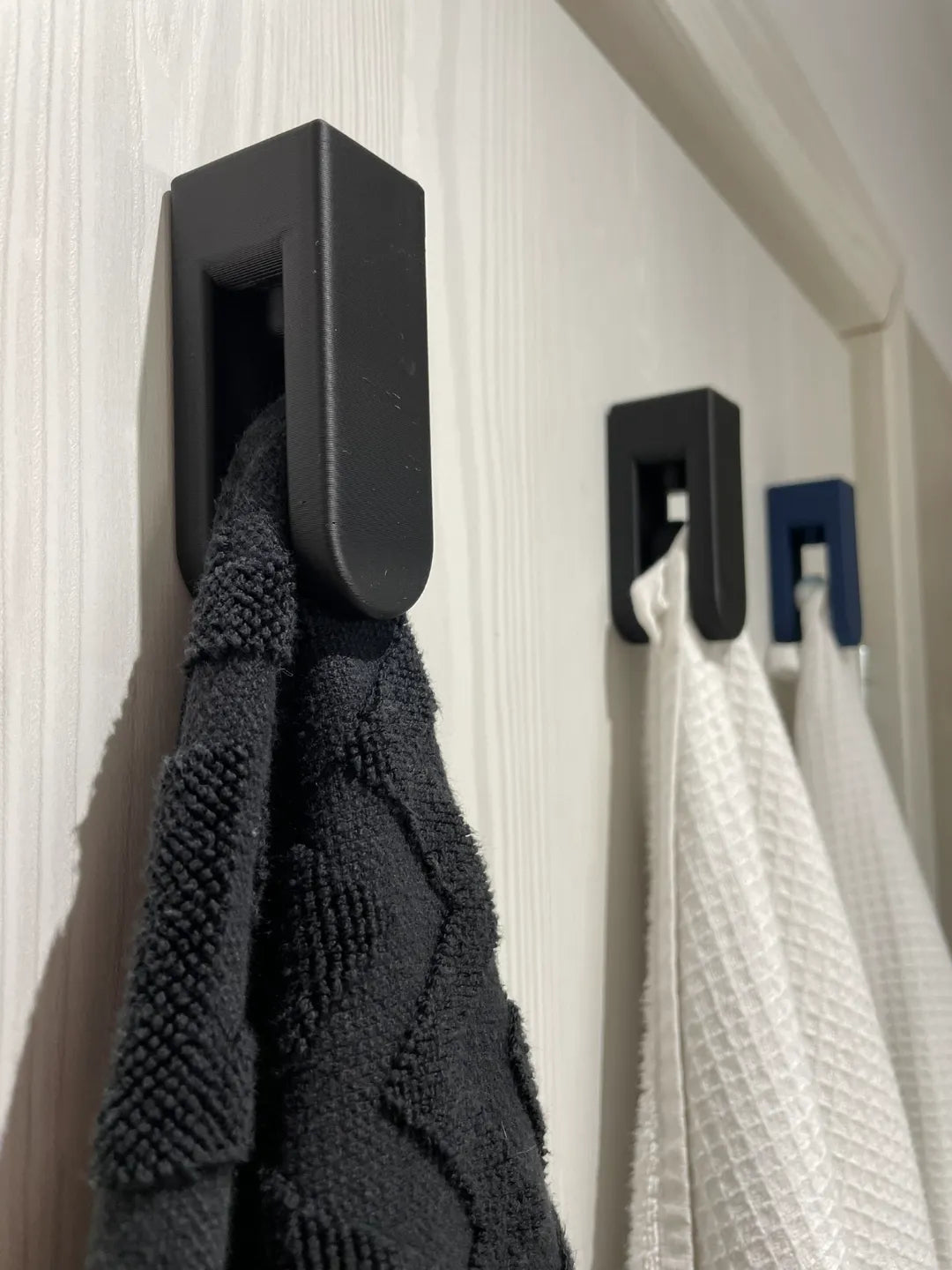 Gancho Adesivo para Toalhas | Impressão 3D Premium