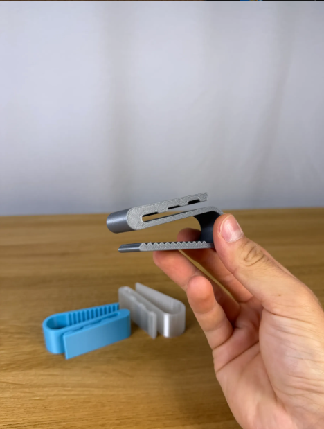 Suporte para Óculos de Sol para Carro | Impressão 3D Premium